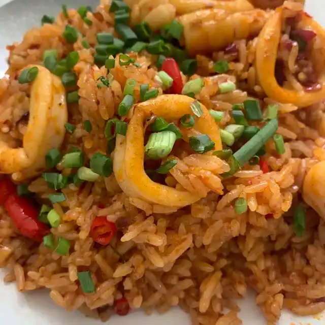 ข้าวผัดเซี่ยงไฮ้