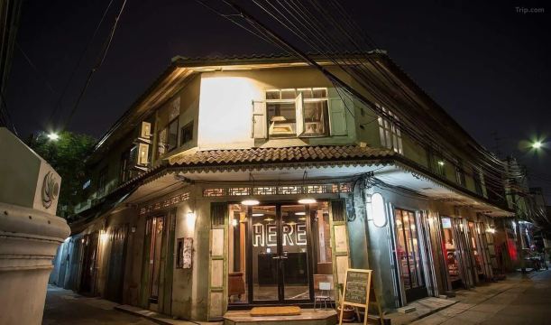 Here Hostel Bangkok-1