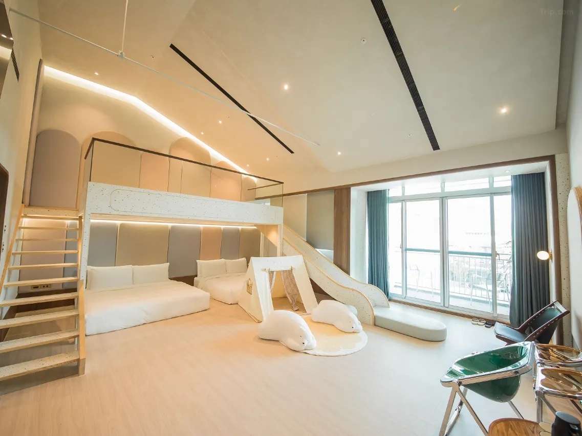 帕鉑候工所高雄駁二館