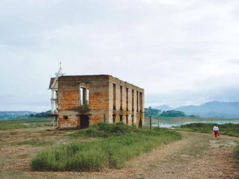 ล่องเรือชมวัดจมน้ำ วัดวังก์วิเวการามเก่า