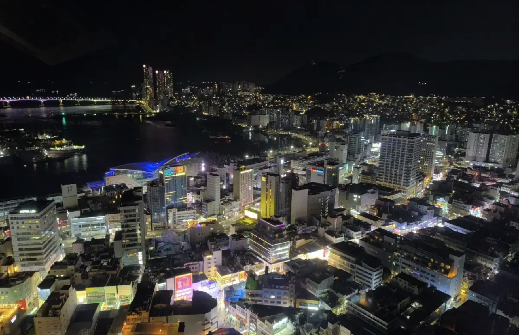 釜山塔