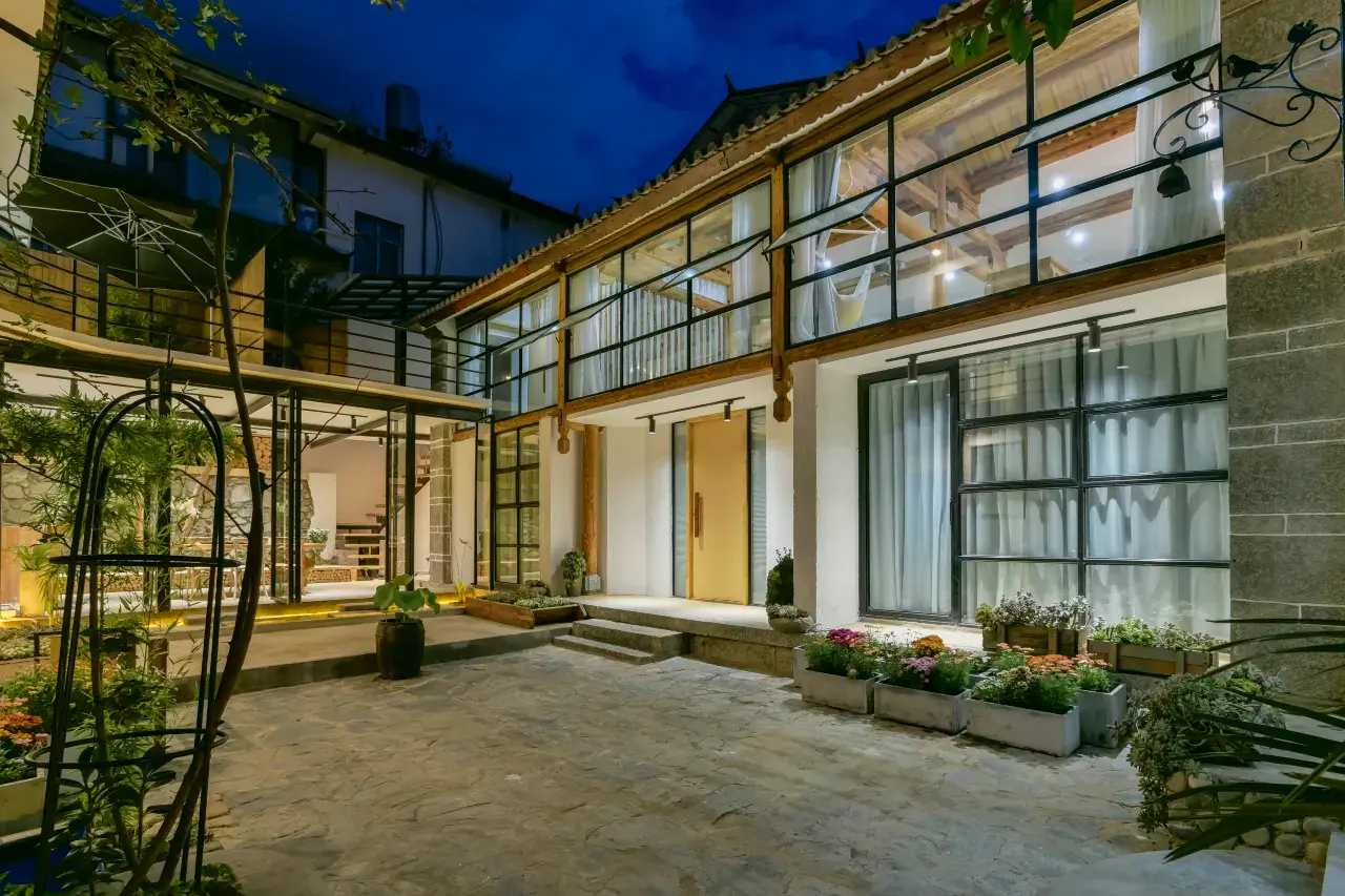 雲南住宿費用