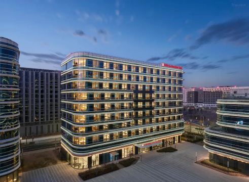 หน้าโรงแรม Hilton Garden Inn Beijing Daxing International Airport
