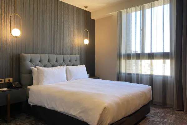 駁二住宿｜天子閣飯店