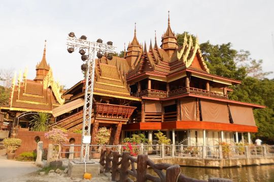 13. วัดสังฆทาน