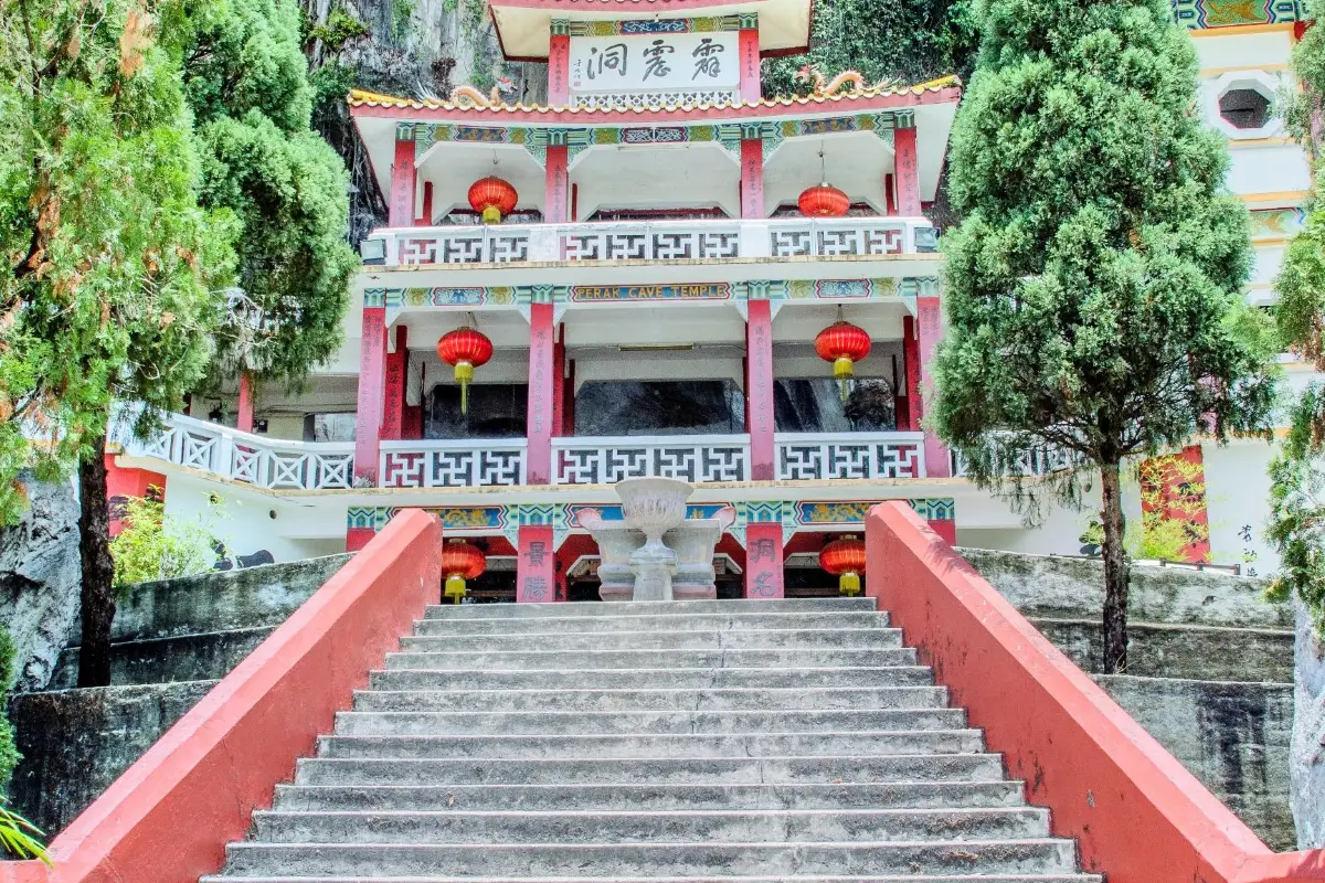 Picture of temple entrance 1