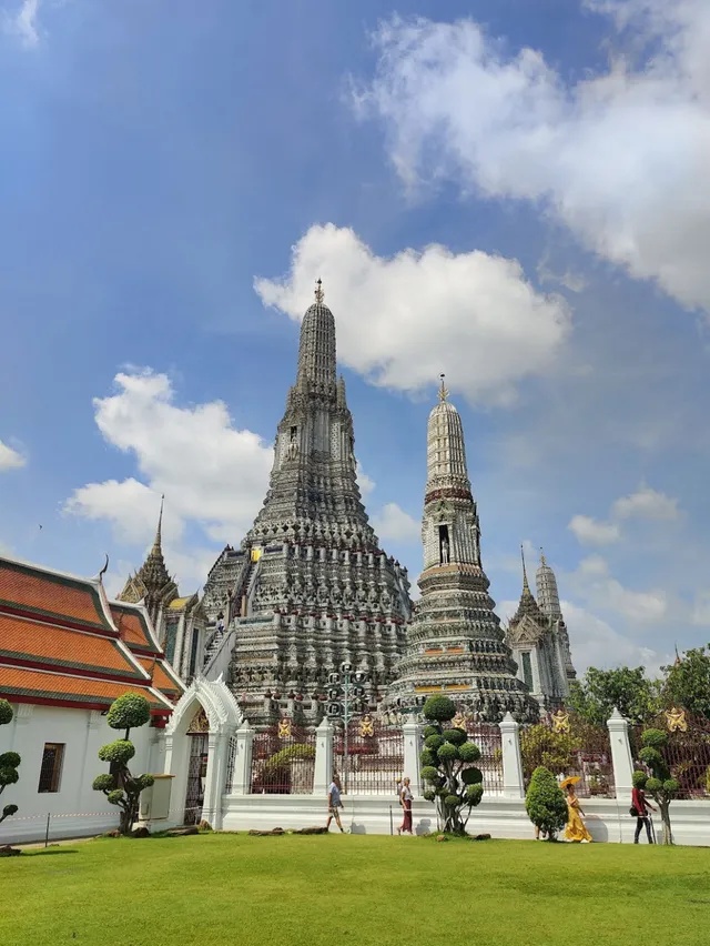  พระปรางค์วัดอรุณ ฯ กรุงเทพมหานคร
