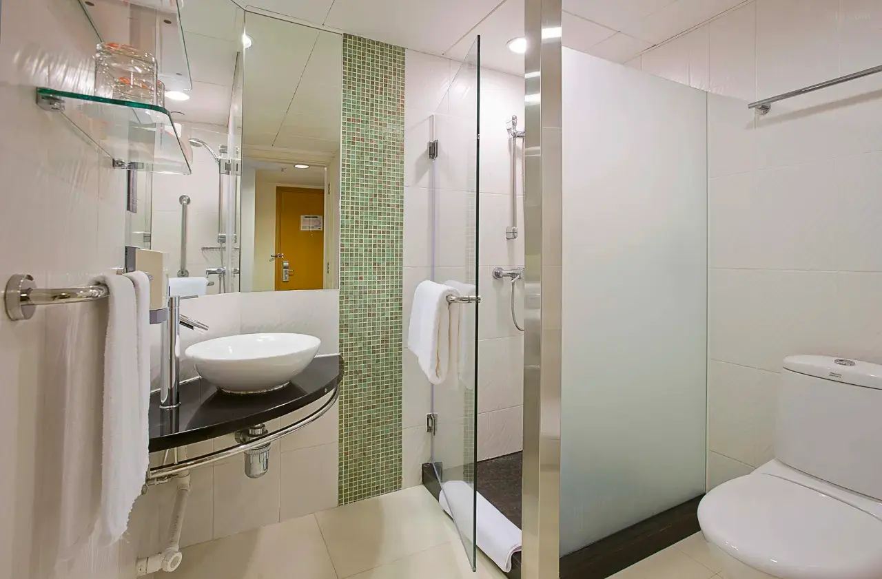 香港銅鑼灣智選假日酒店浴室