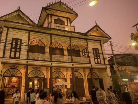 24. ถนนคนเดินกาดกองต้า