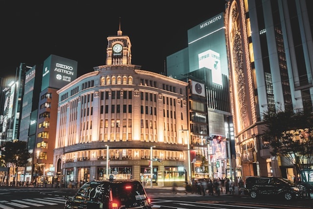 Best Areas to Stay in Tokyo: Ginza