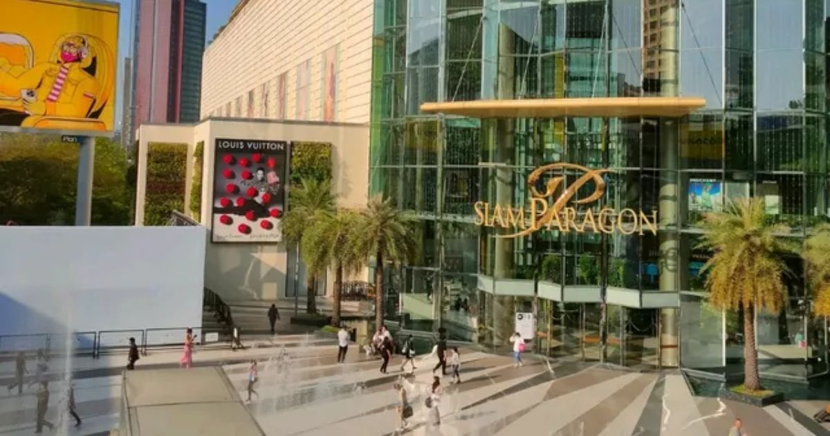 Siam Paragon facade