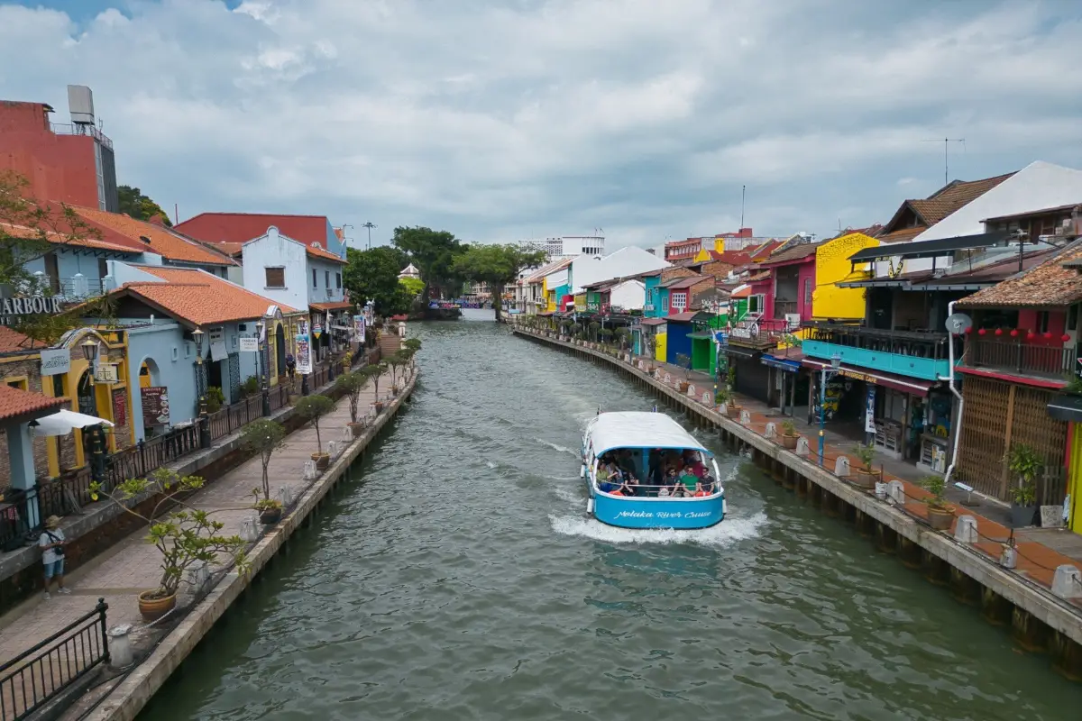 Melaka River scene