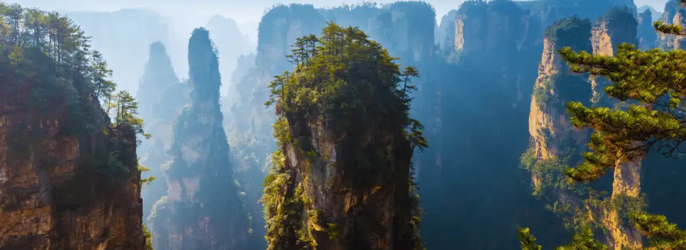 Was kann man in Zhangjiajie nach der Landung unternehmen?