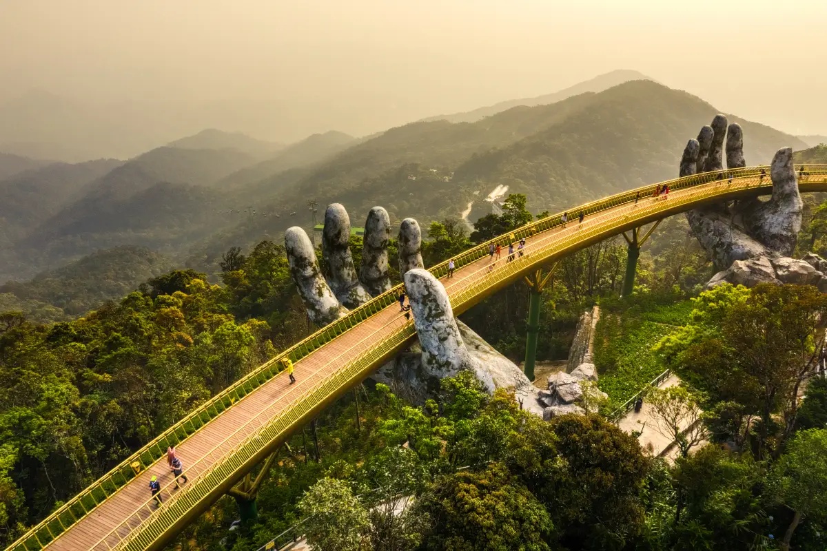 黃金佛手橋