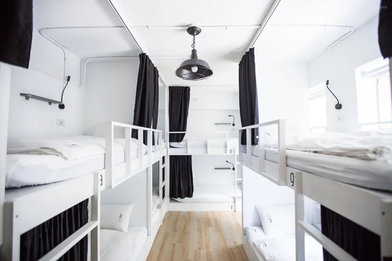 北門臥客青年旅舍房間