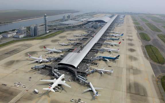 Osaka’s Airports: Kansai International and Itami Domestic