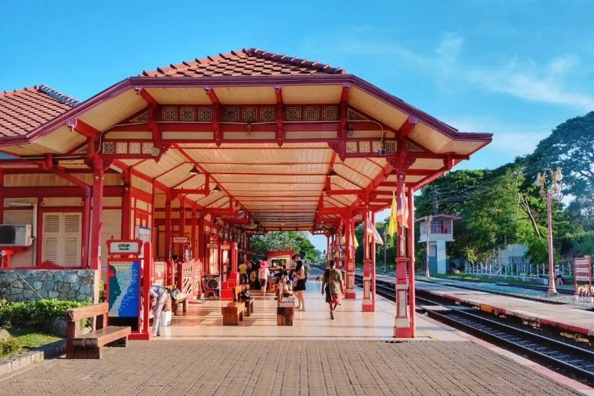 สถานีรถไฟหัวหิน