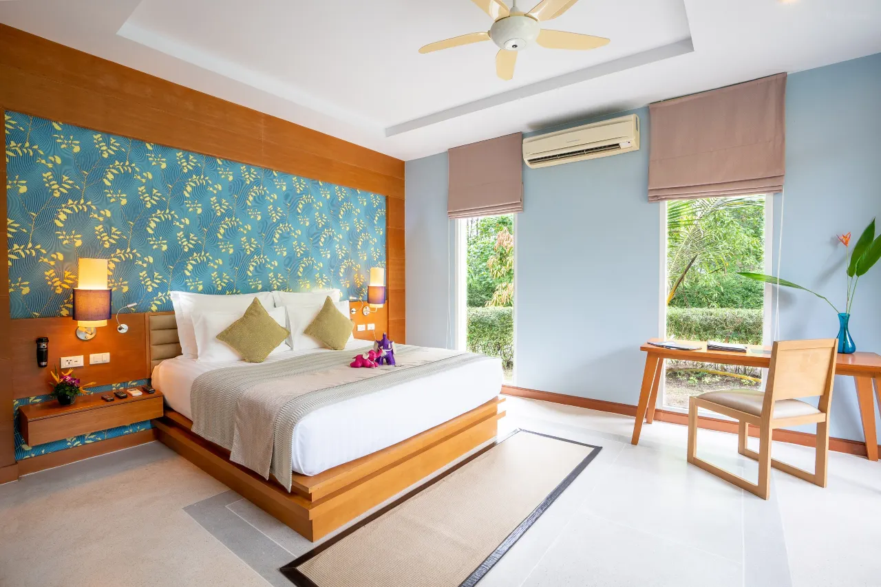 ที่พักเขาหลัก-อัปสราบีชฟร้อนท์