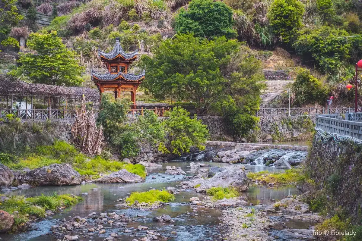 หมู่บ้านทาเคชิ