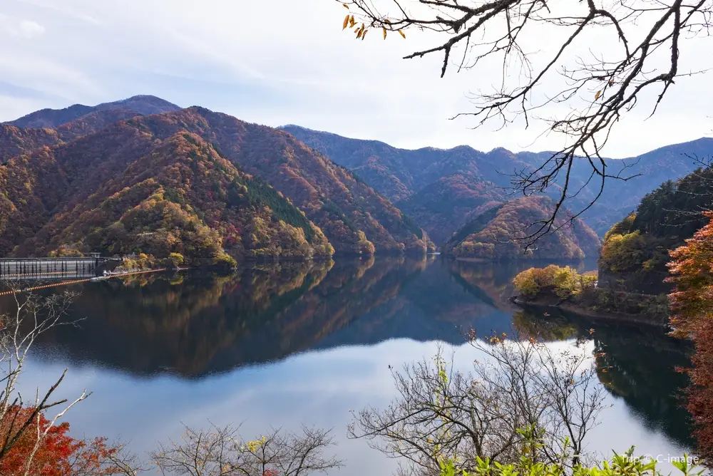 奧多摩湖