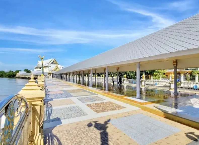 วัดหลวงพ่อโสธร