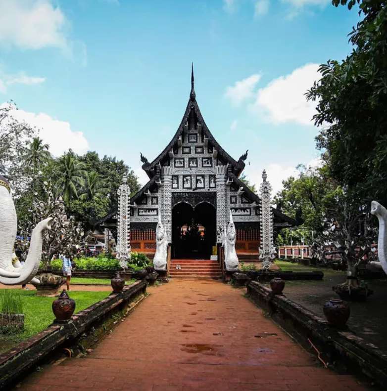 วัดโลกโมฬี