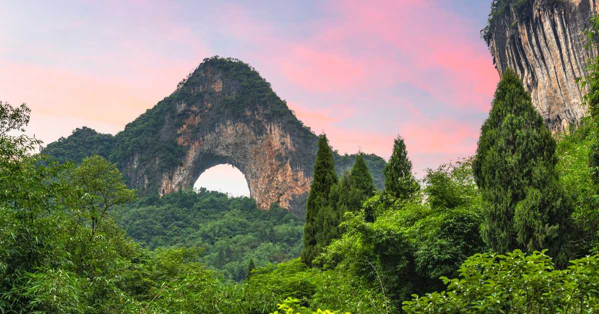 Moon Hill_Yangshuo