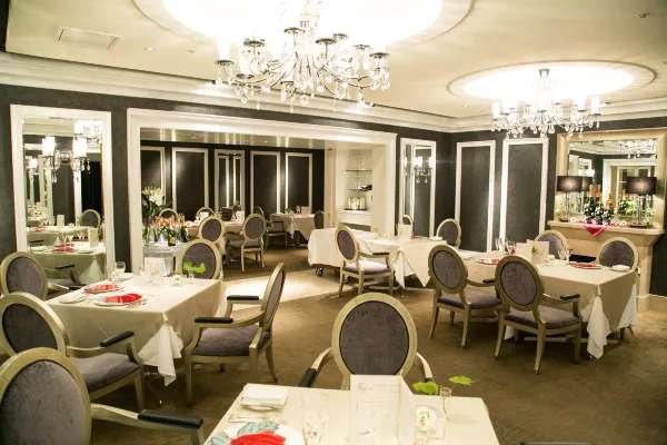 大阪日航飯店餐廳 3F 法式料理 Les Celebrities