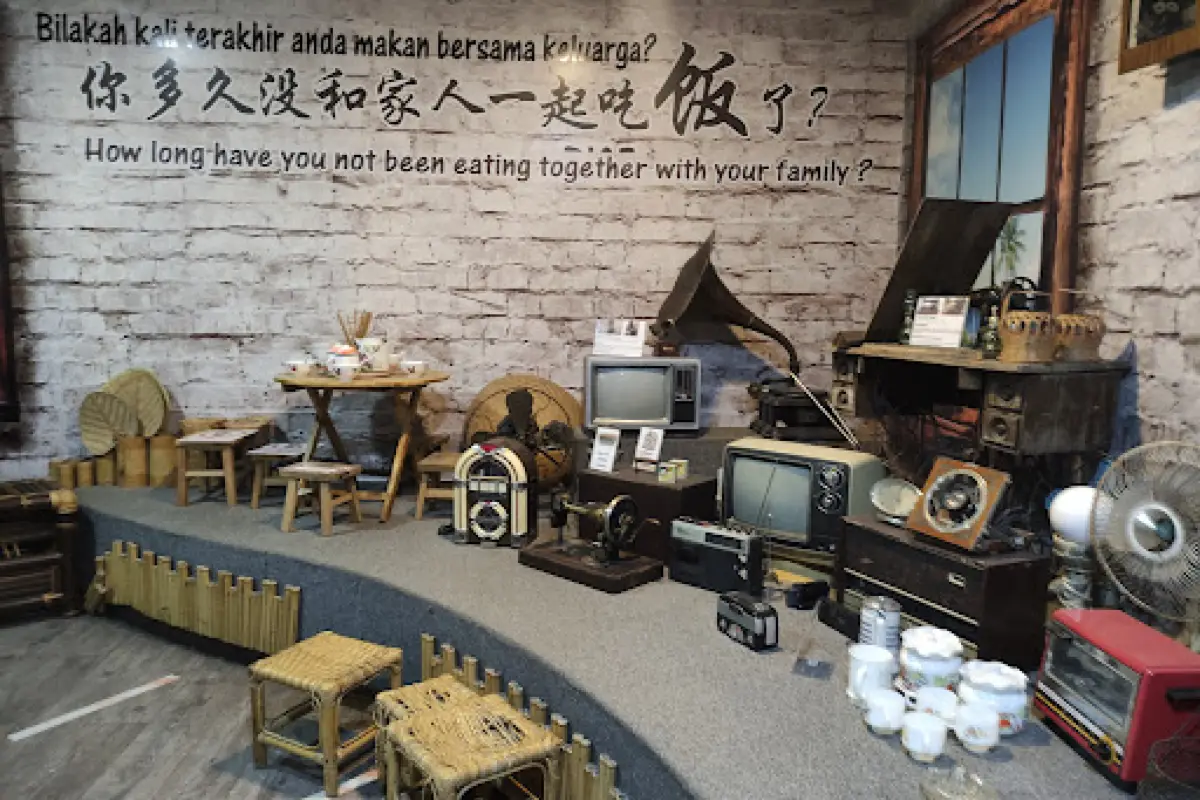 The interior of the paddy museum