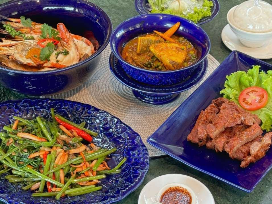 ลูกไก่ทอง