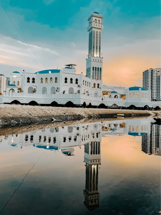 The Floating Mosque