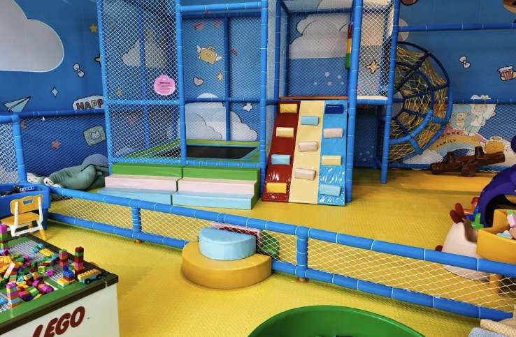 深圳龍崗珠江皇冠假日酒店