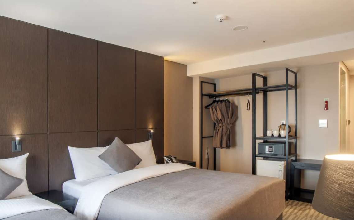 南浦洞住宿｜弗萊特普瑞米爾南浦飯店