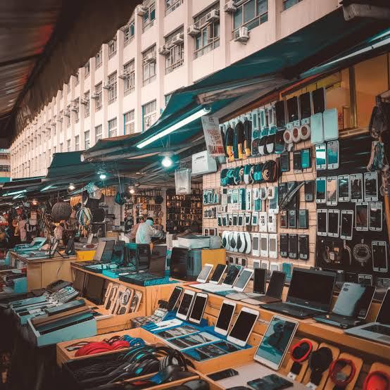 How to Test Items Before You Pay at Huaqiangbei