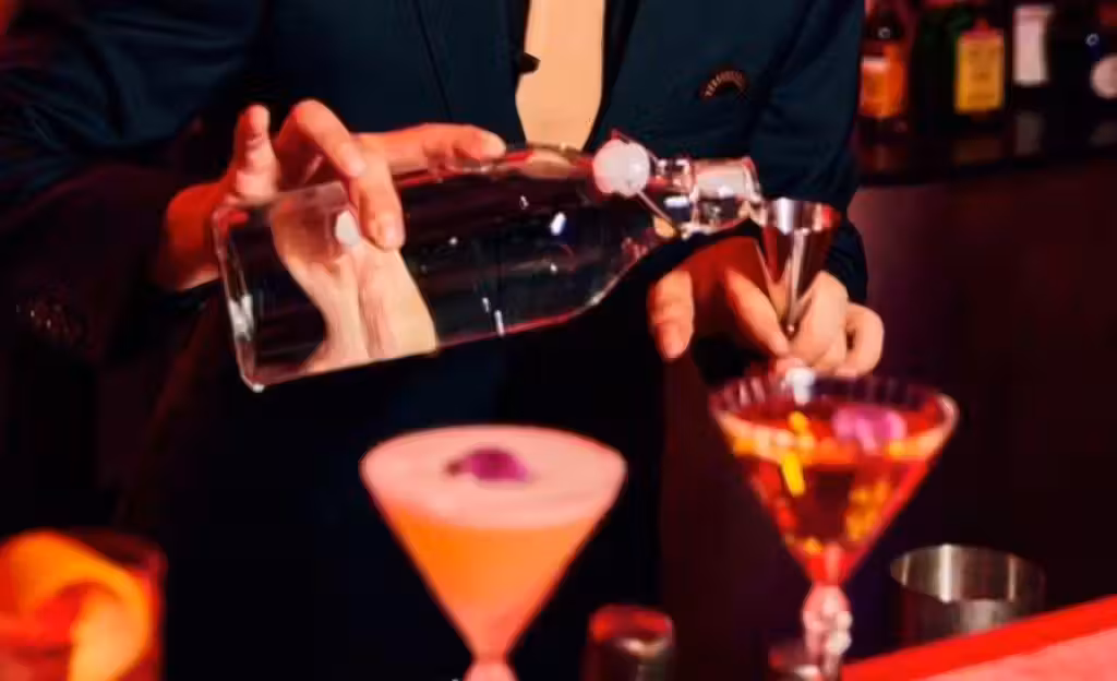 Best Clubs in Shanghai | KEV
