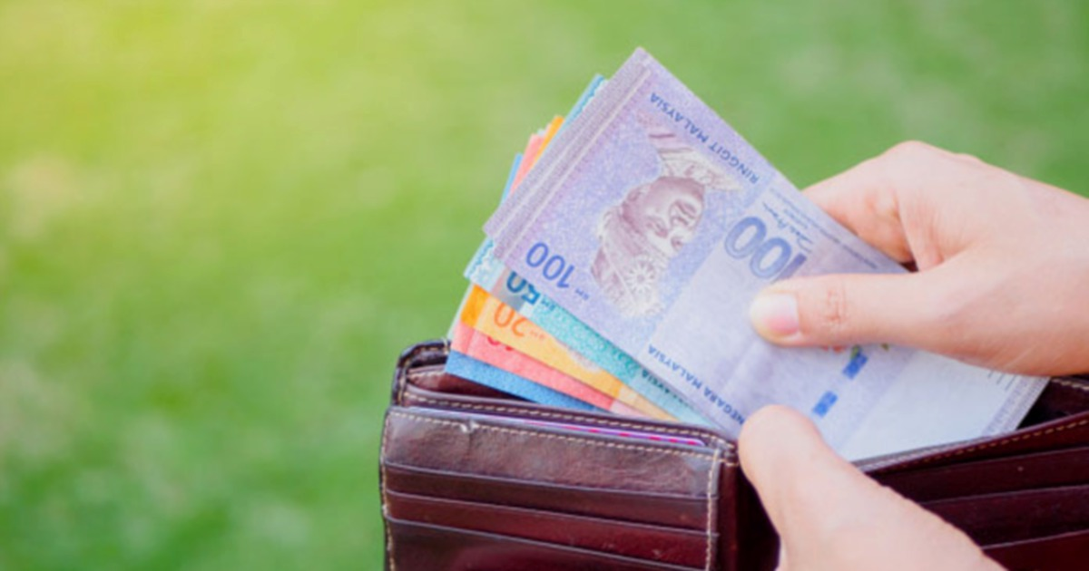 A wallet full of ringgit malaysia