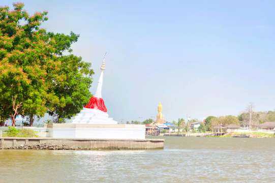 เกาะเกร็ด นนทบุรี
