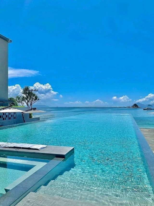 深圳大梅沙京基洲際度假酒店無邊際泳池