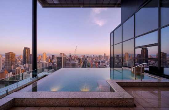Sky Bath Candeo Hotels