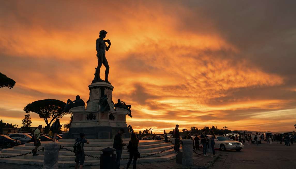 米開朗基羅廣場