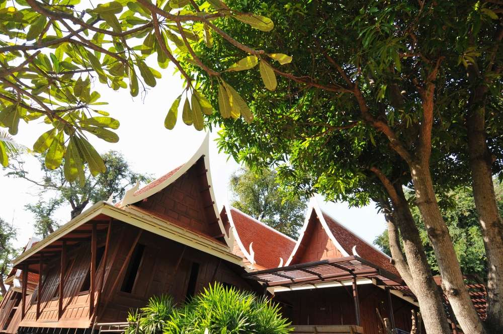 10 วัดในสุพรรณบุรี ไหว้พระขอพร ชมวัดสวยใกล้กรุงเทพฯ ฉบับอัปเดต 2569 | Trip.com