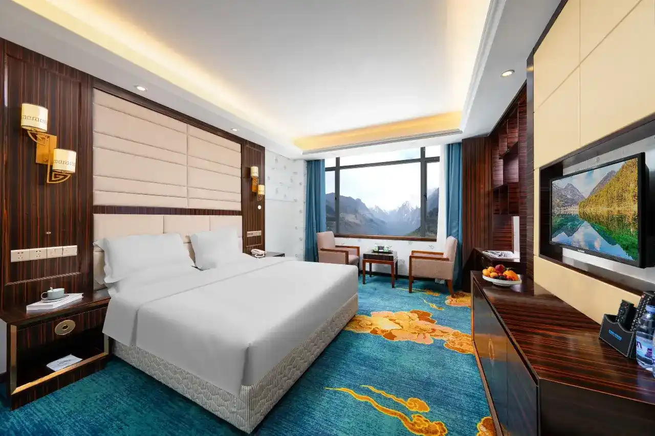 Siguniang Mountain Banshan Resort Hotel-1