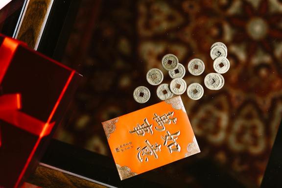 為什麼過年一定要換新鈔？