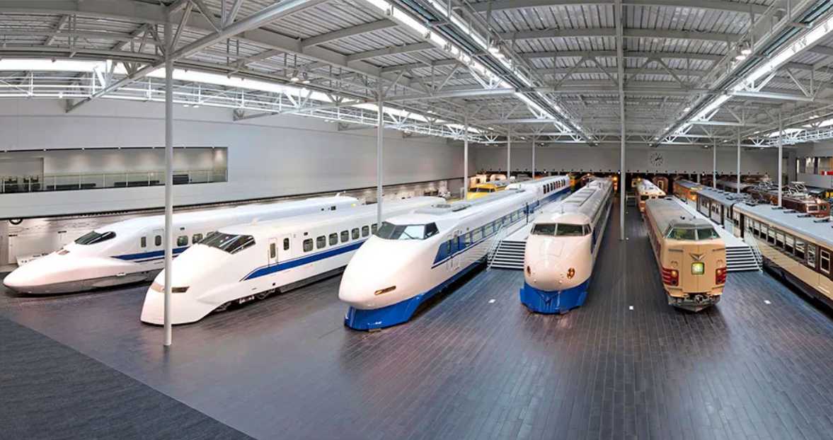 SCMAGLEV and Railway Park