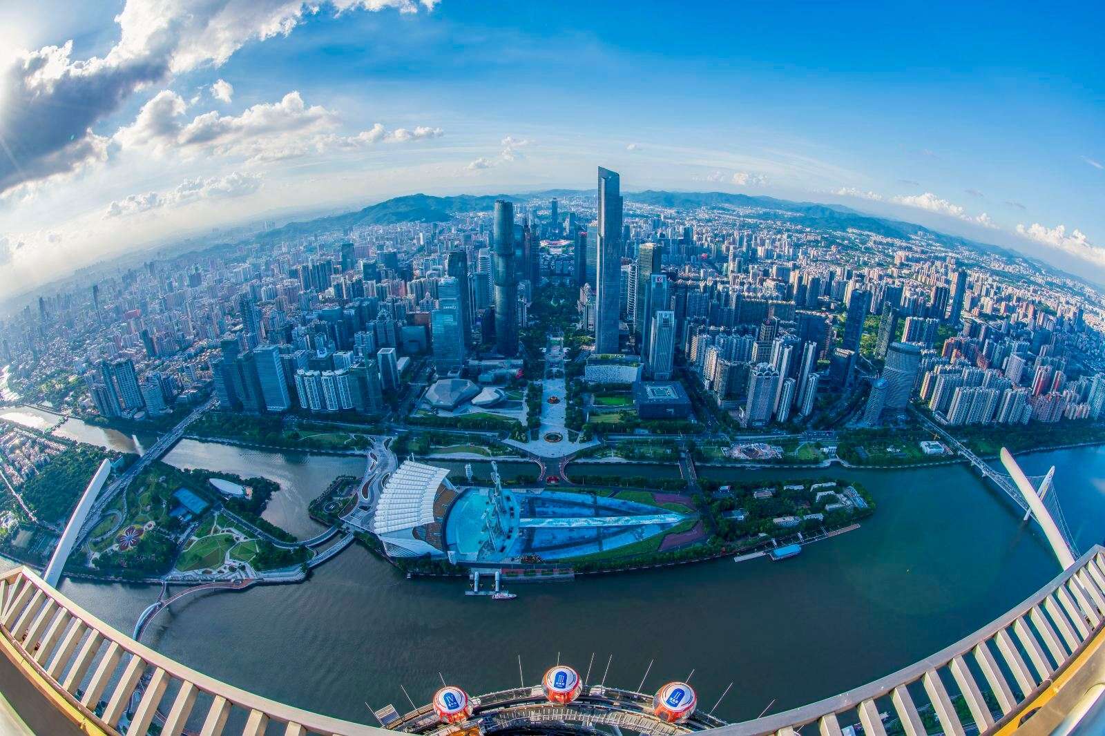 Вид с башни Гуанчжоу