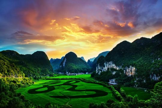 龍宮景區