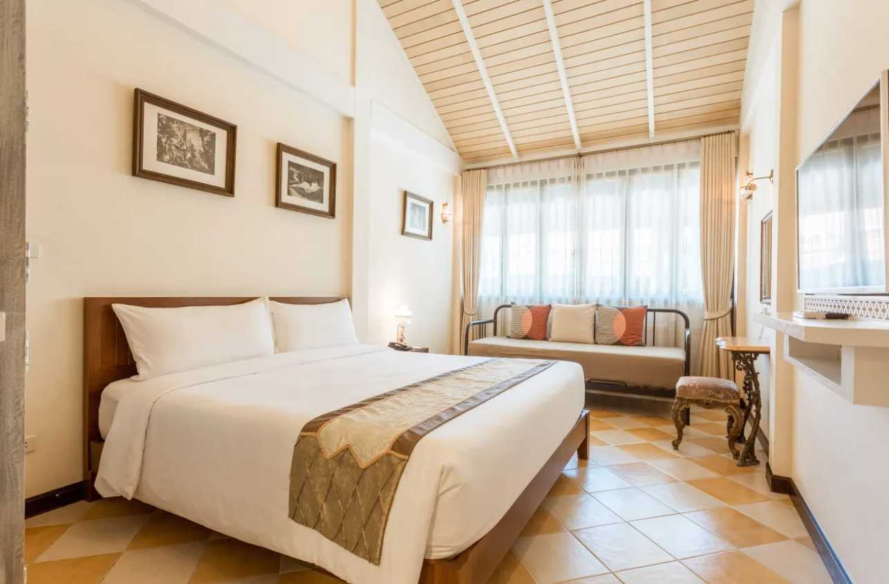 ชูชัยบุรี ศรีอัมพวา