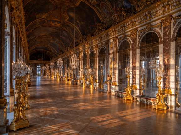 ห้องกระจก (Galerie des Glaces)