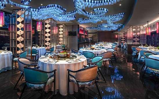 梅賽德斯奔馳文化中心, 悦江