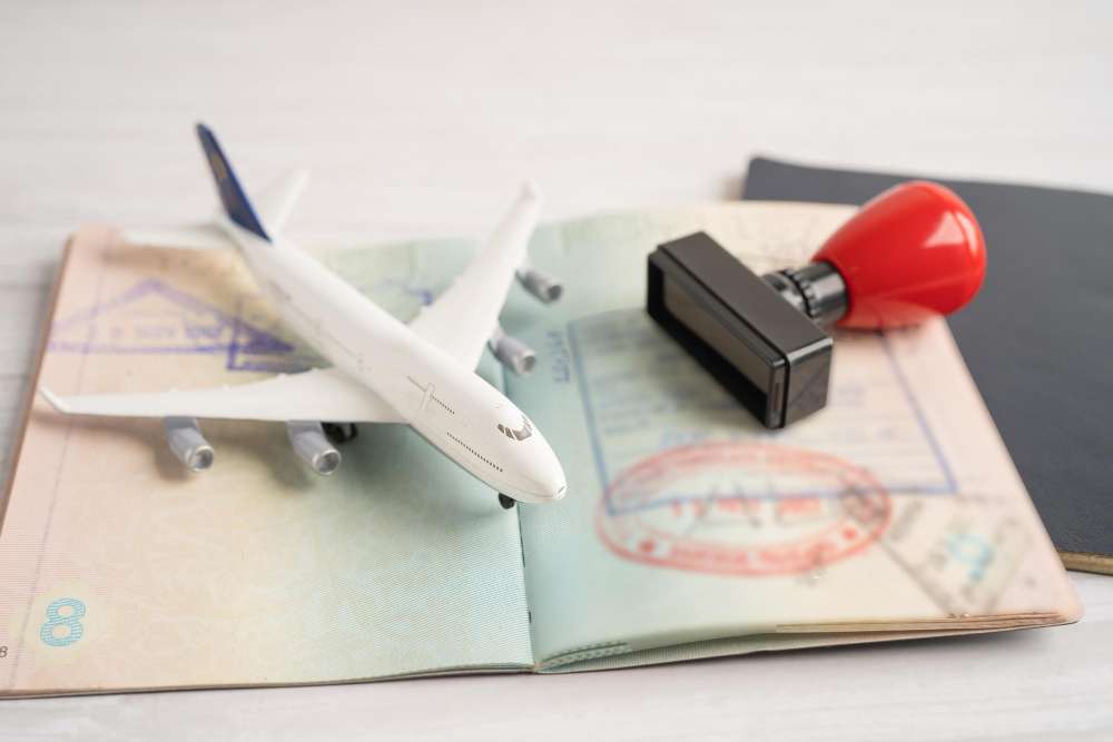 วีซ่าท่องเที่ยว (Tourist Visa)